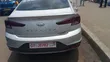 Hyundai Elantra 2019 Silver - 3