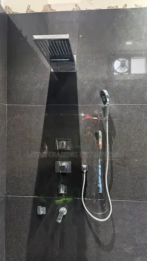 Italian Prime Concealed Shower