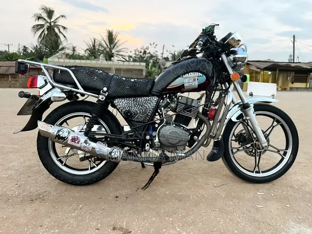 Haojin HJ125 Motorcycle - 1