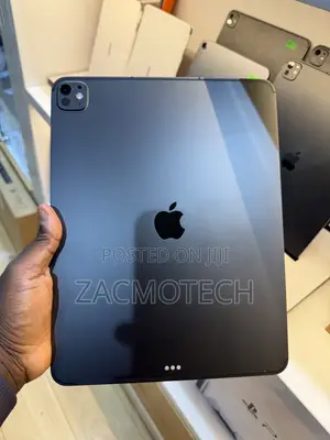 Apple iPad Pro 13" (2024) 256GB Black