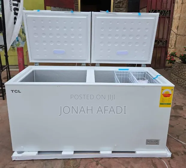 TCL 708L Double-Door Chest Freezer - White (F920CFSL) - 1