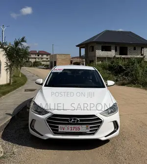 2018 Hyundai Elantra SEL White