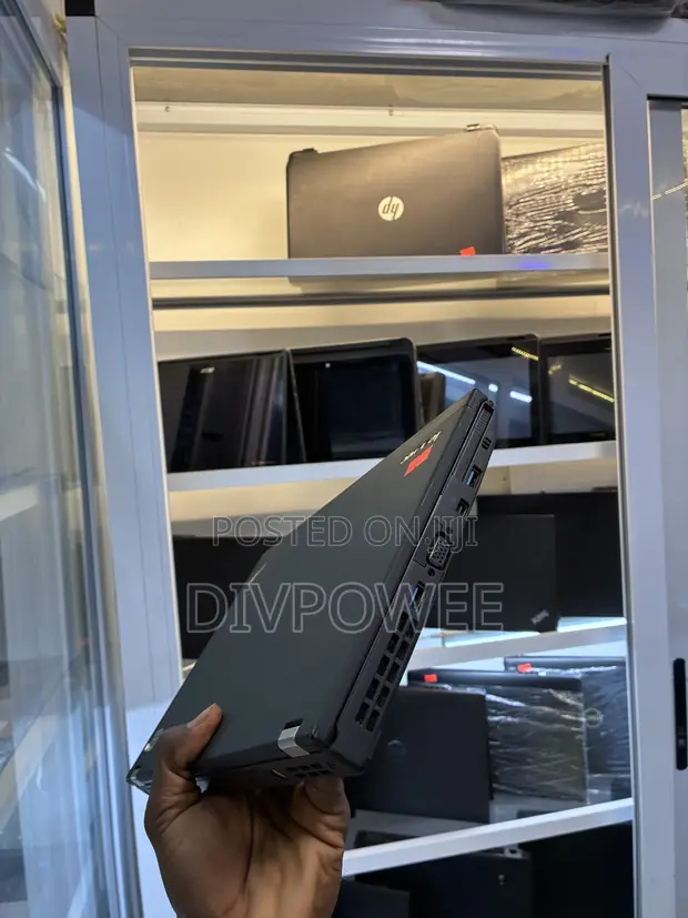 Lenovo ThinkPad X230 Laptop 8GB RAM, 500GB HDD - 1