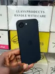 Apple iPhone 16e 128GB Black - 2