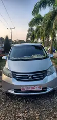 Honda Freed 2012 Silver - 1