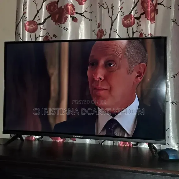 Nasco 32-Inch Digital TV - 1