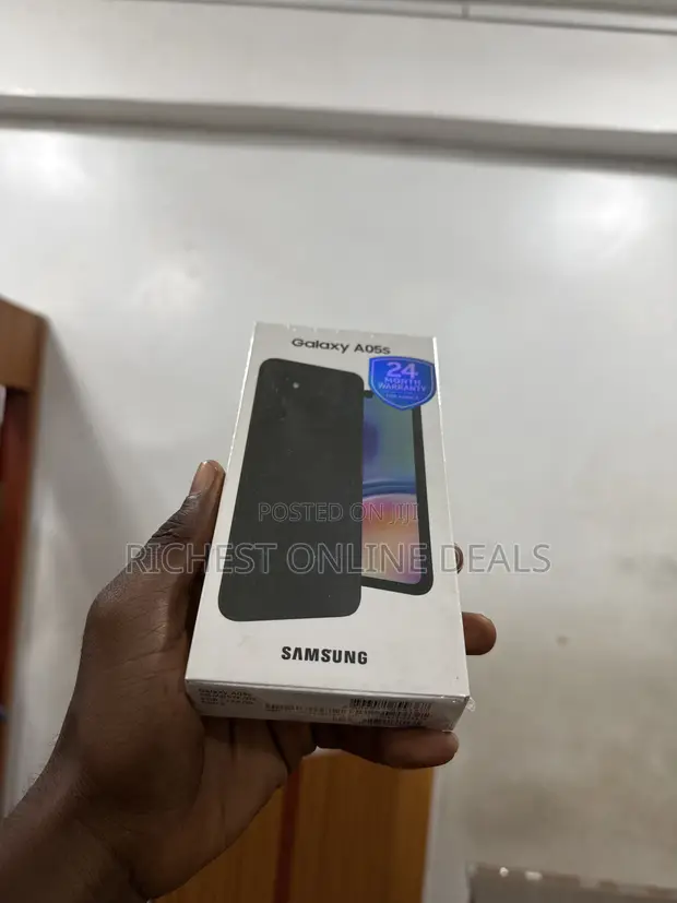 Samsung Galaxy A05s 128GB Black - 1