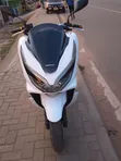 Honda PCX 125 Scooter (2021) - 3
