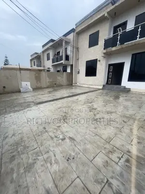 4 Bedroom House for Rent in Richvon Properties, Spintex