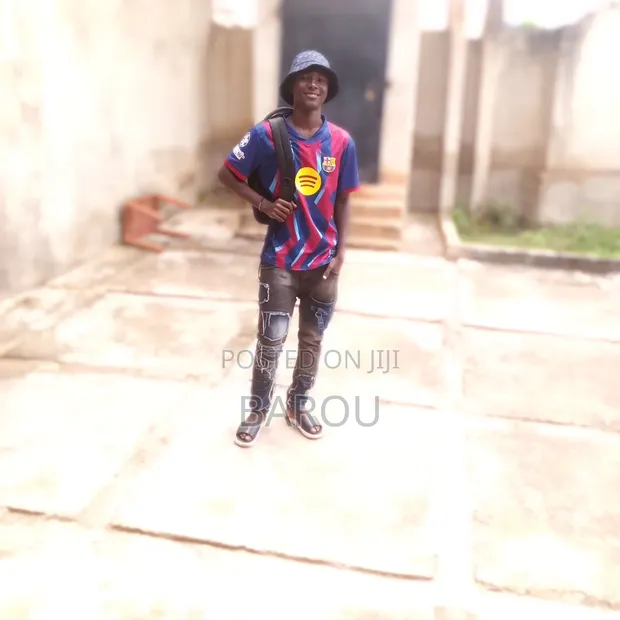 Barcelona & Football Jerseys - Kumasi - 1