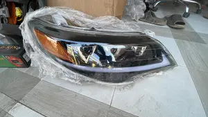 Toyota Camry Spider 2012 Headlamp