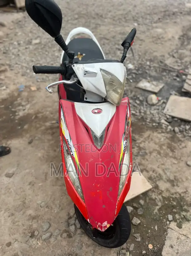 Kymco Agility 2018 Orange - 1