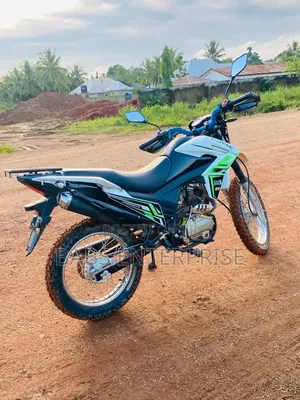 New Royal Motorcycle 2025 Green