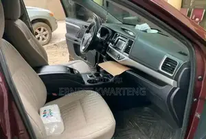 Toyota Highlander 2017 Brown