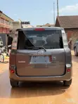 Toyota Sienta 1.5 FWD Minivan 2012 Gray - 4