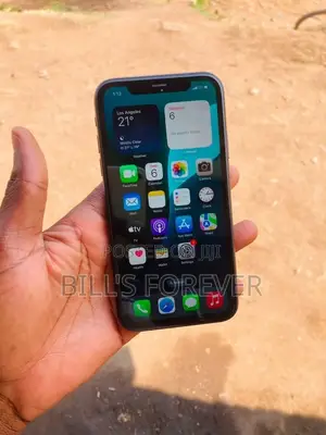 Apple iPhone XR 64GB Black