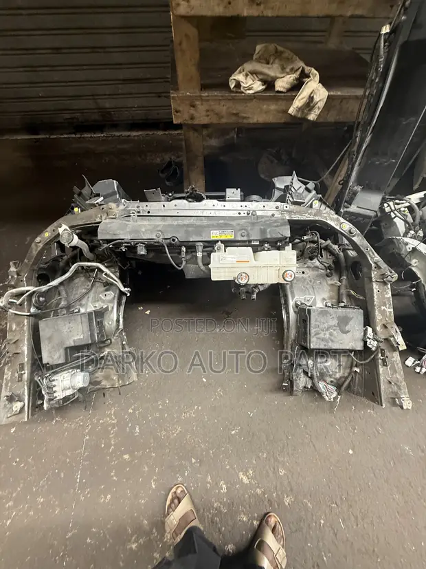 Toyota Highlander Grand Front Cat (2024-2026) - 1