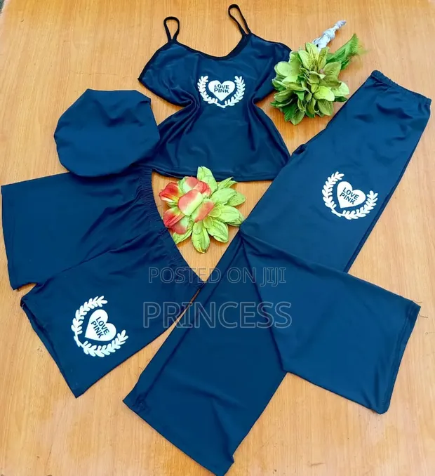 4-in-1 Ladies Nightwear Set - 1