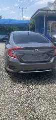 Honda Civic Touring Sedan 2020 Gray - 3