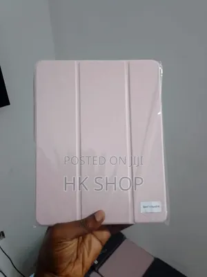 Apple iPad 11th & 10th Gen Magic Keyboard Case (Baby Pink)