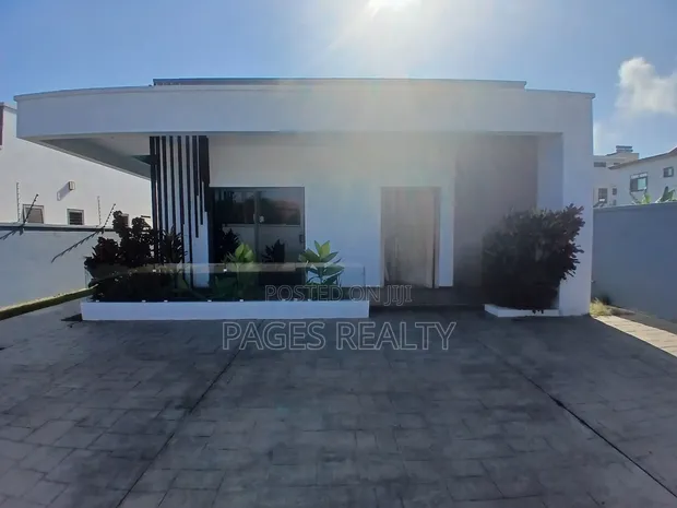 Furnished 3-Bedroom House for Rent in Sakumono - 1