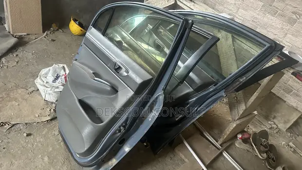 Honda Civic Doors (2006-2010) - 1