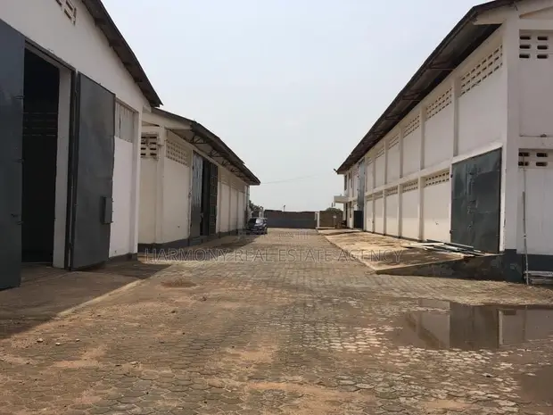 Spacious Warehouse for Rent - Achimota - 1