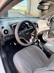 Chevrolet Sonic 2012 White - 4