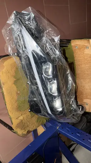 Toyota Camry 2015 Headlights (Upgraded)