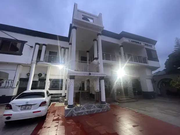 2 Bedroom Apartment for Rent in East Legon, Adjiriganor - 1