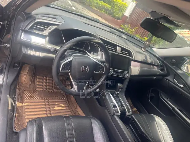 2018 Honda Civic Touring Sedan - Black - 1