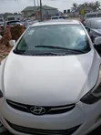 Hyundai Elantra 2015 White - 2