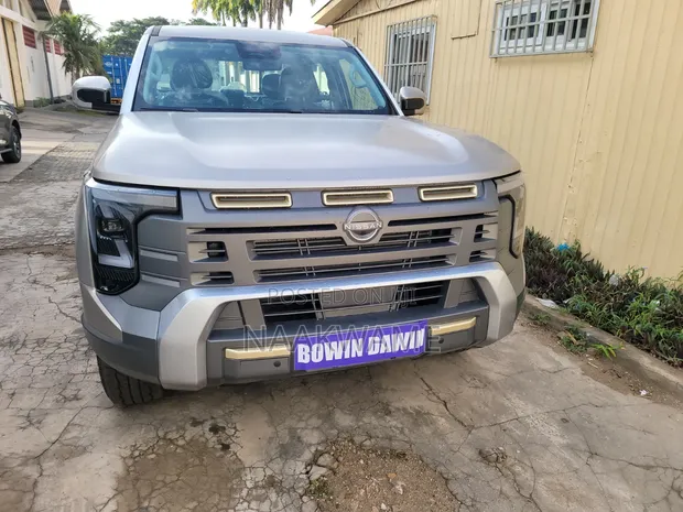 New Nissan Hardbody 2025 Brown - 1