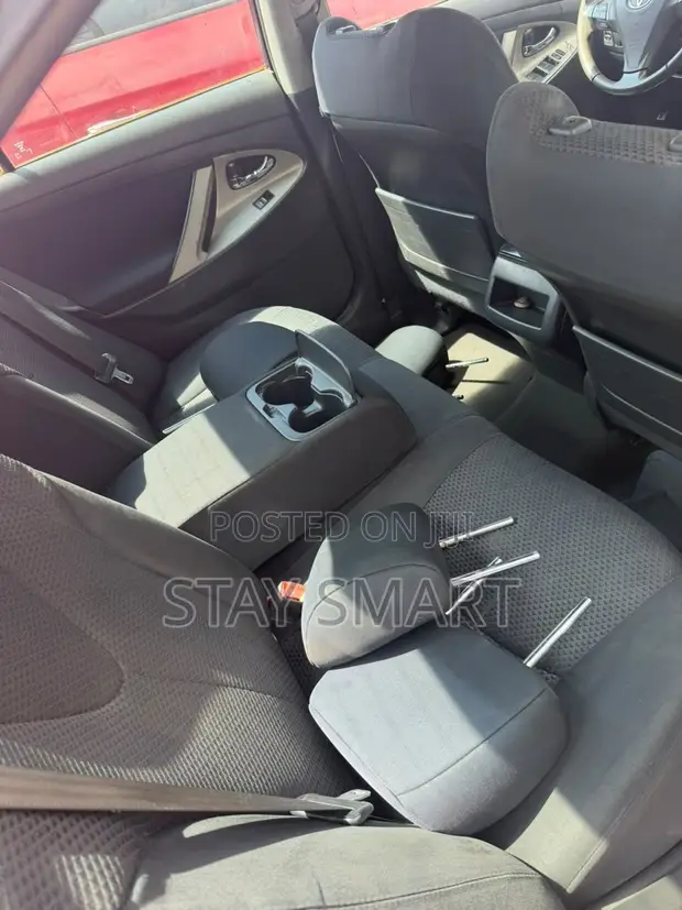 Toyota Camry 2011 Red - 1