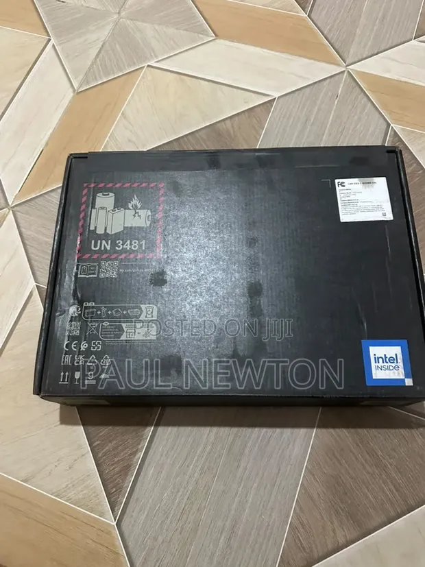 HP OmniBook X Flip 16" 2K Touchscreen Laptop - 1