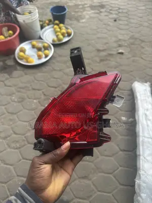 Toyota Highlander Rear Bumper Reflector (2020-2024)