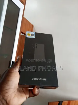 New Samsung Galaxy S24 FE 128GB Black