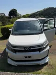 Toyota Voxy Hybrid X 2WD 7-Seater 2015 White - 1