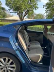 Hyundai Elantra 2016 Blue - 2