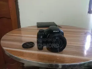 Sony Cyber-Shot DSC-HX400V 20.4MP Camera – 50x Optical Zoom