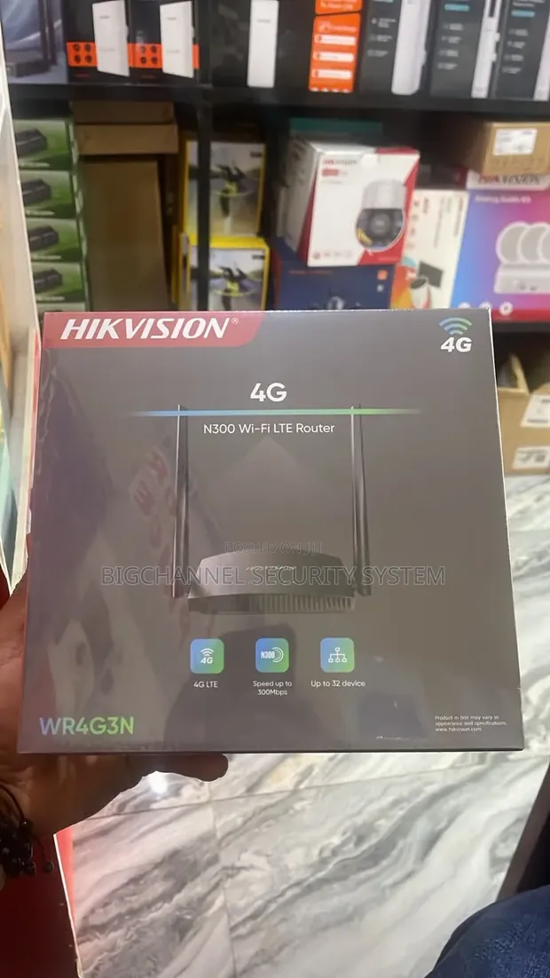 Hikvision WR4G3N 4G LTE Wi-Fi Router - 1