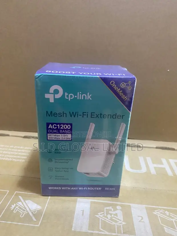 TP-Link RE305 AC1200 Mesh WiFi Extender - 1
