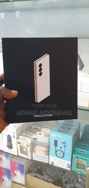 New Samsung Galaxy Z Fold6 256GB Pink
