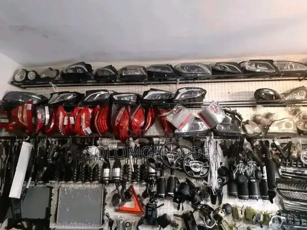 Mercedes-Benz C, E, ML/GLE, GLS Series Parts - 1