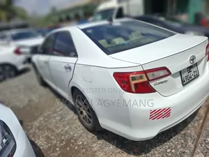 Toyota Camry LE 2014 White