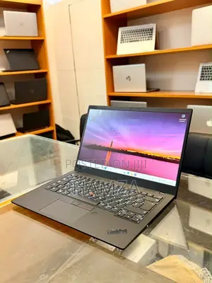 Lenovo ThinkPad X1 Carbon Gen 8 Laptop