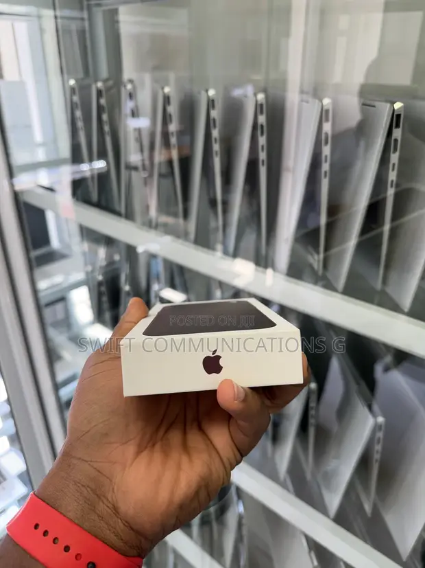 New Apple iPhone 18 Pro Max 256GB Red - 1