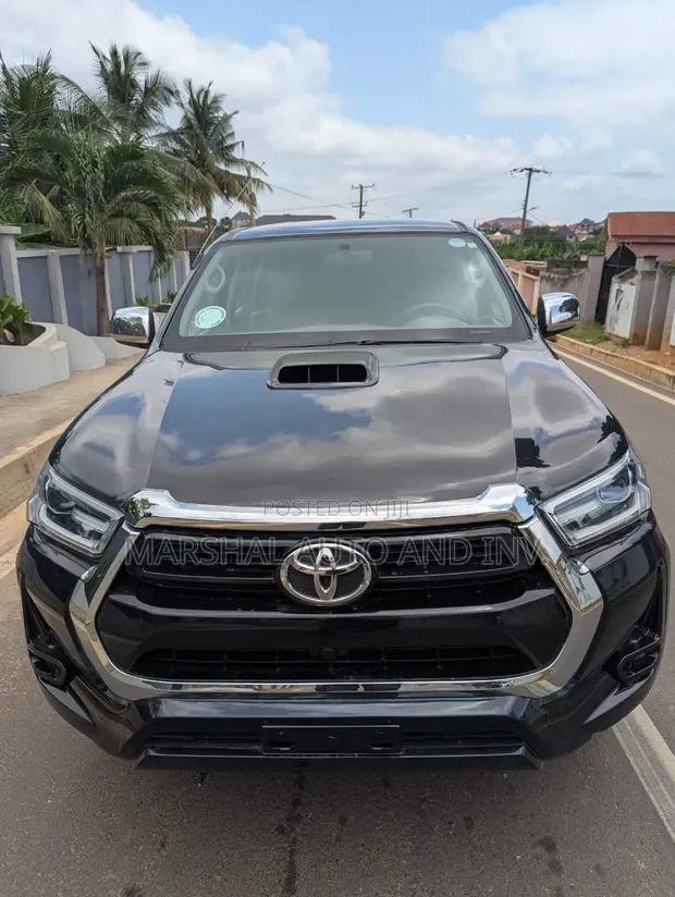 Toyota Hilux SR5 4x4 2013 Black - 1