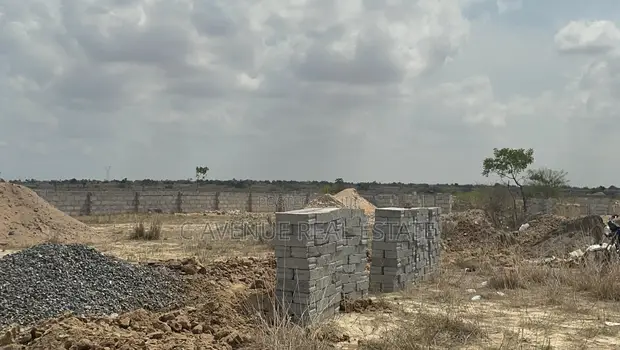 Hassle-Free 70x50ft Plot for Sale in Tsopoli - 1