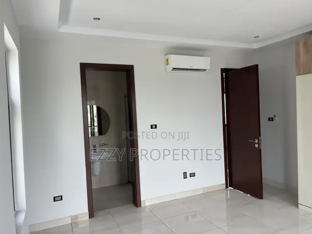 4 Bedroom Duplex for Rent in East Legon - 1